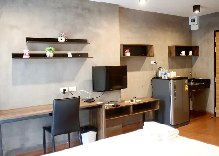 My Loft Aparthotel 4*